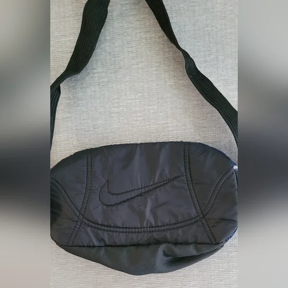 Nike Blue Waist/ Crossbody Bag - Picture 6 of 13